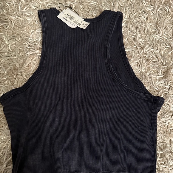 Garage tank! - Picture 3 of 4